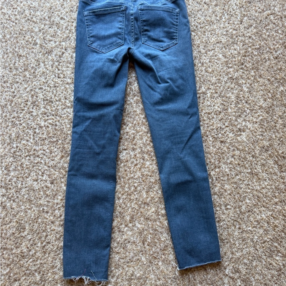 Free People Button Fly Jeans Women 25 Blue Denim Distressed Ripped Raw Hem - Picture 2 of 7